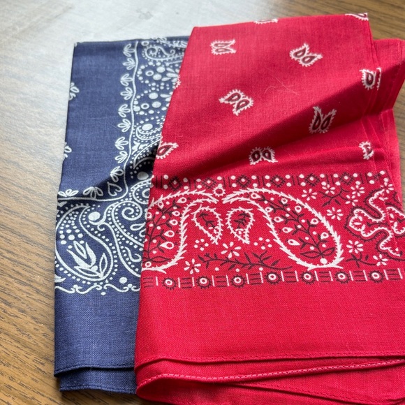 Red and Blue Paisley Bandanas - Picture 1 of 1